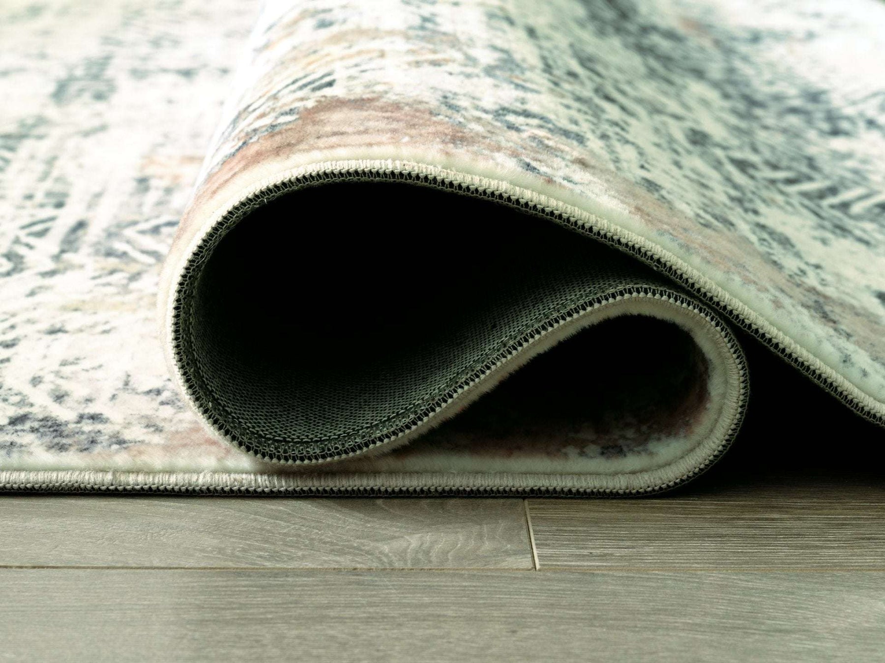 Redlings 5' x 7' Rug Half Price Furniture