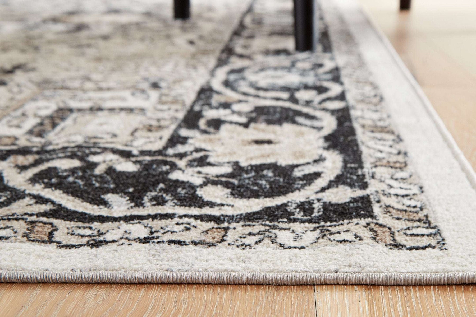 Gregmoore 5'2" x 6'10" Rug - Half Price Furniture