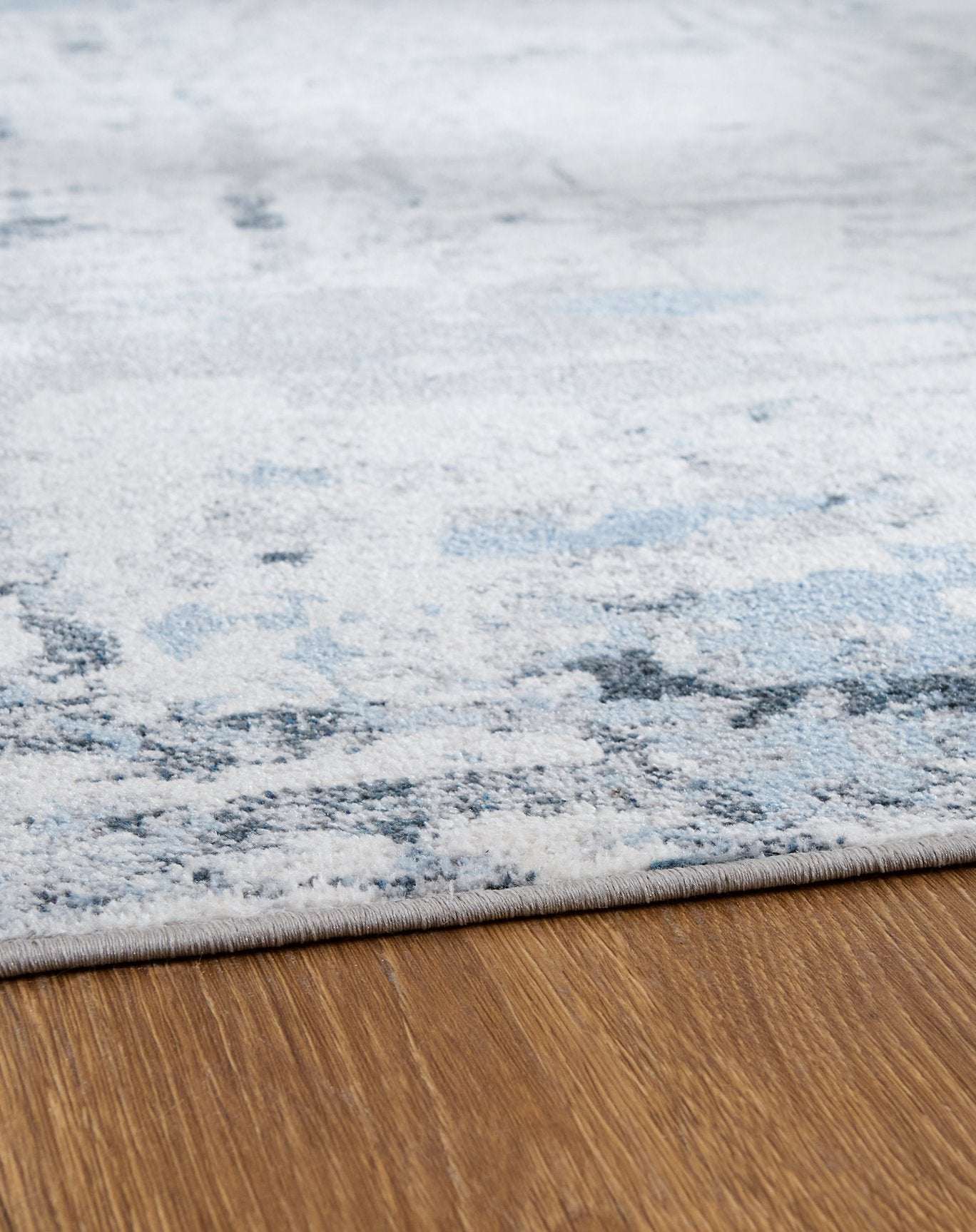 Emertonly 5' x 7' Washable Rug - Rug Medium - Half Price Furniture