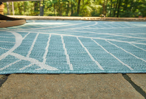 Hulsia 5' x 7' Rug Half Price Furniture