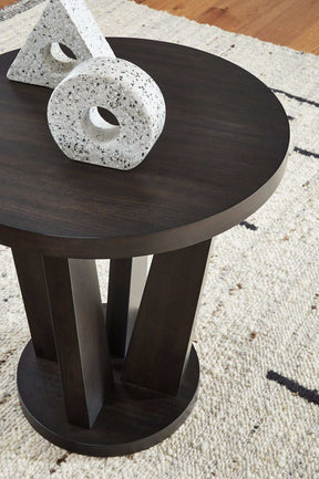 Chasinfield End Table - End Table - Half Price Furniture
