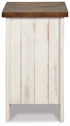 Wystfield Chairside End Table - End Table - Half Price Furniture
