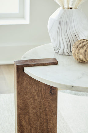 Isanti End Table - Half Price Furniture