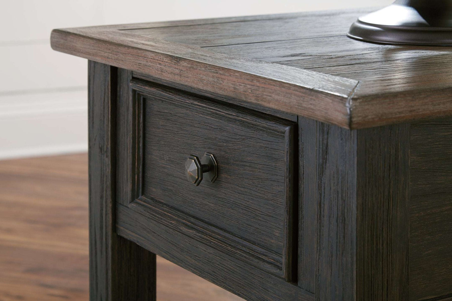 Tyler Creek End Table Half Price Furniture