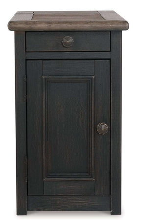 Tyler Creek Chairside End Table with USB Ports & Outlets Half Price Furniture