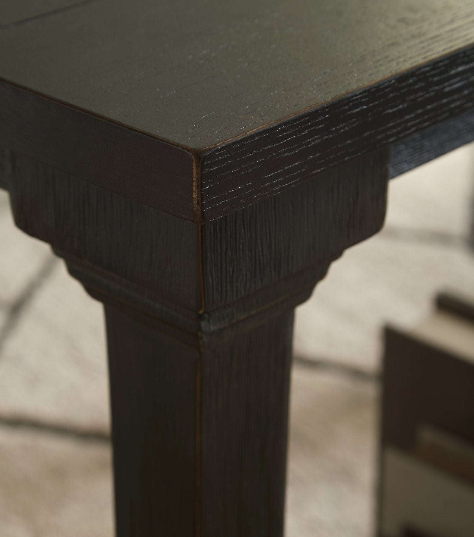 Wellturn Sofa Table Half Price Furniture