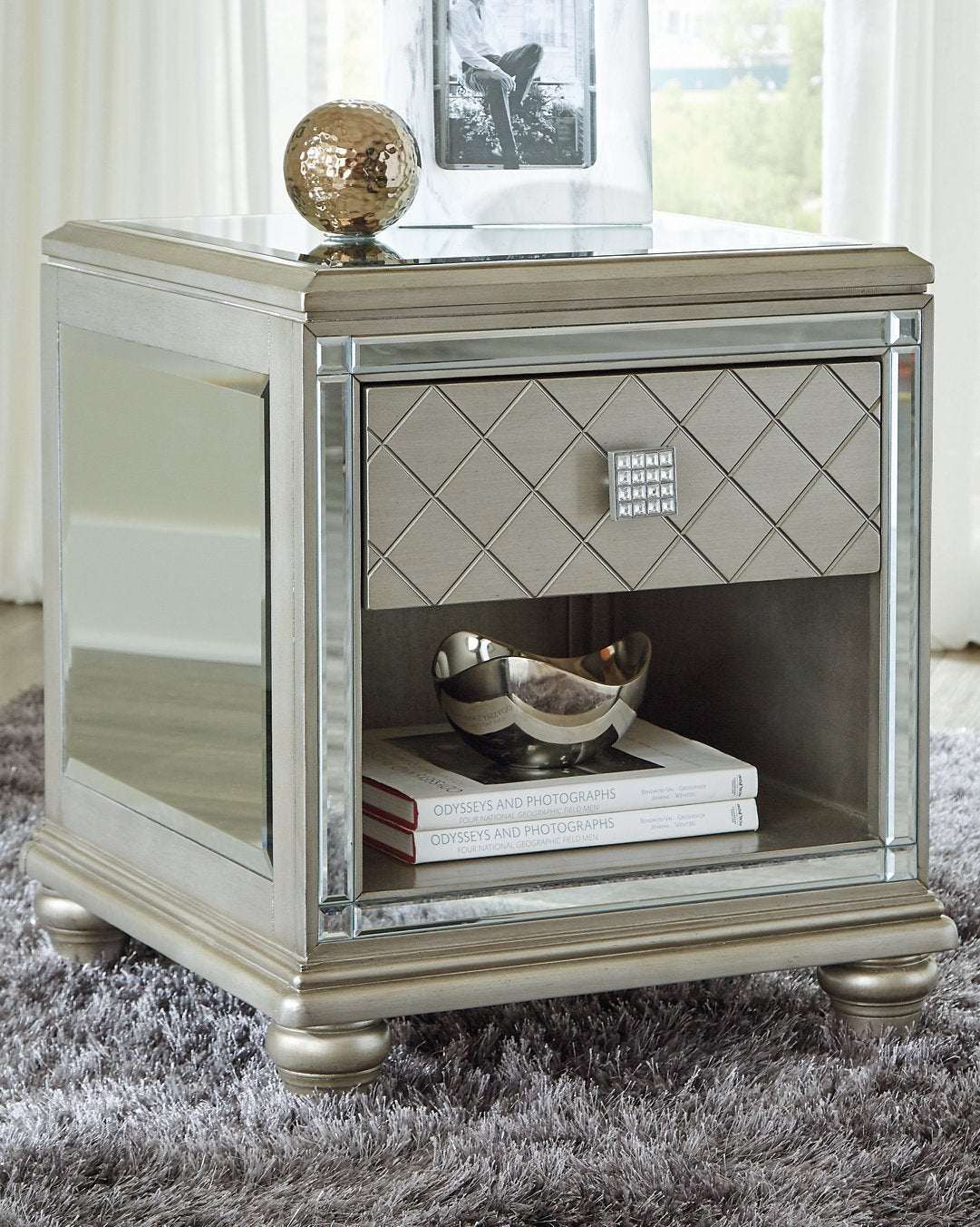 Chevanna End Table - End Table - Half Price Furniture