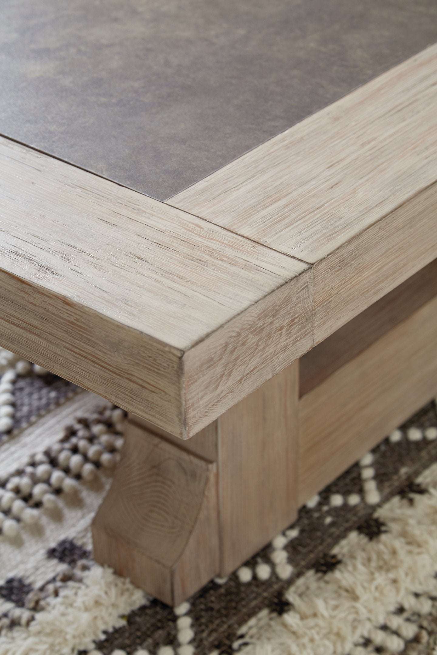 Hennington Coffee Table - Half Price Furniture