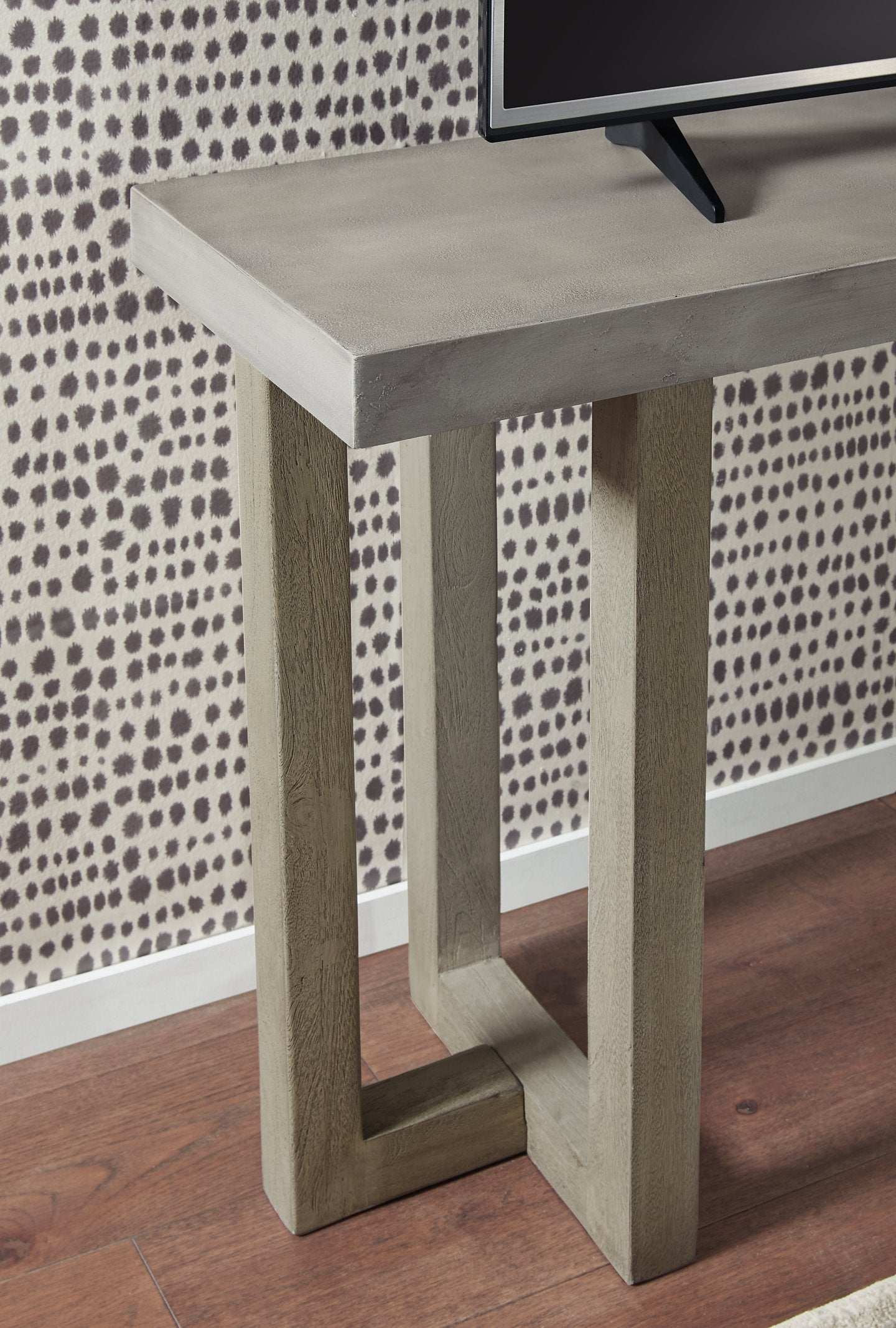 Lockthorne Sofa/Console Table Half Price Furniture